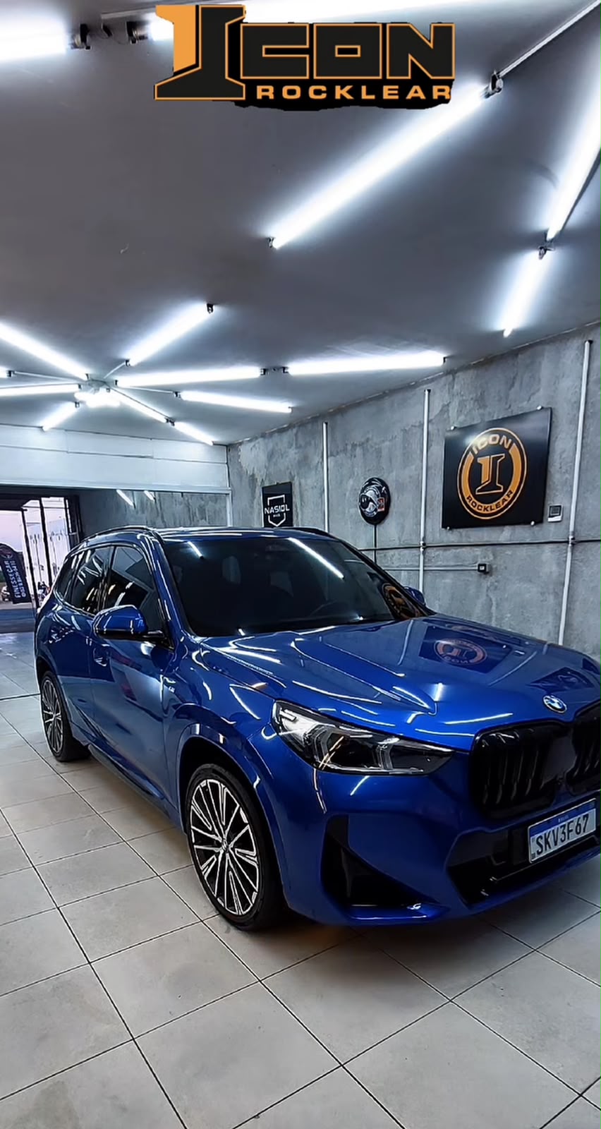 SUV finalizado pela Finessecar, com acabamento espelhado